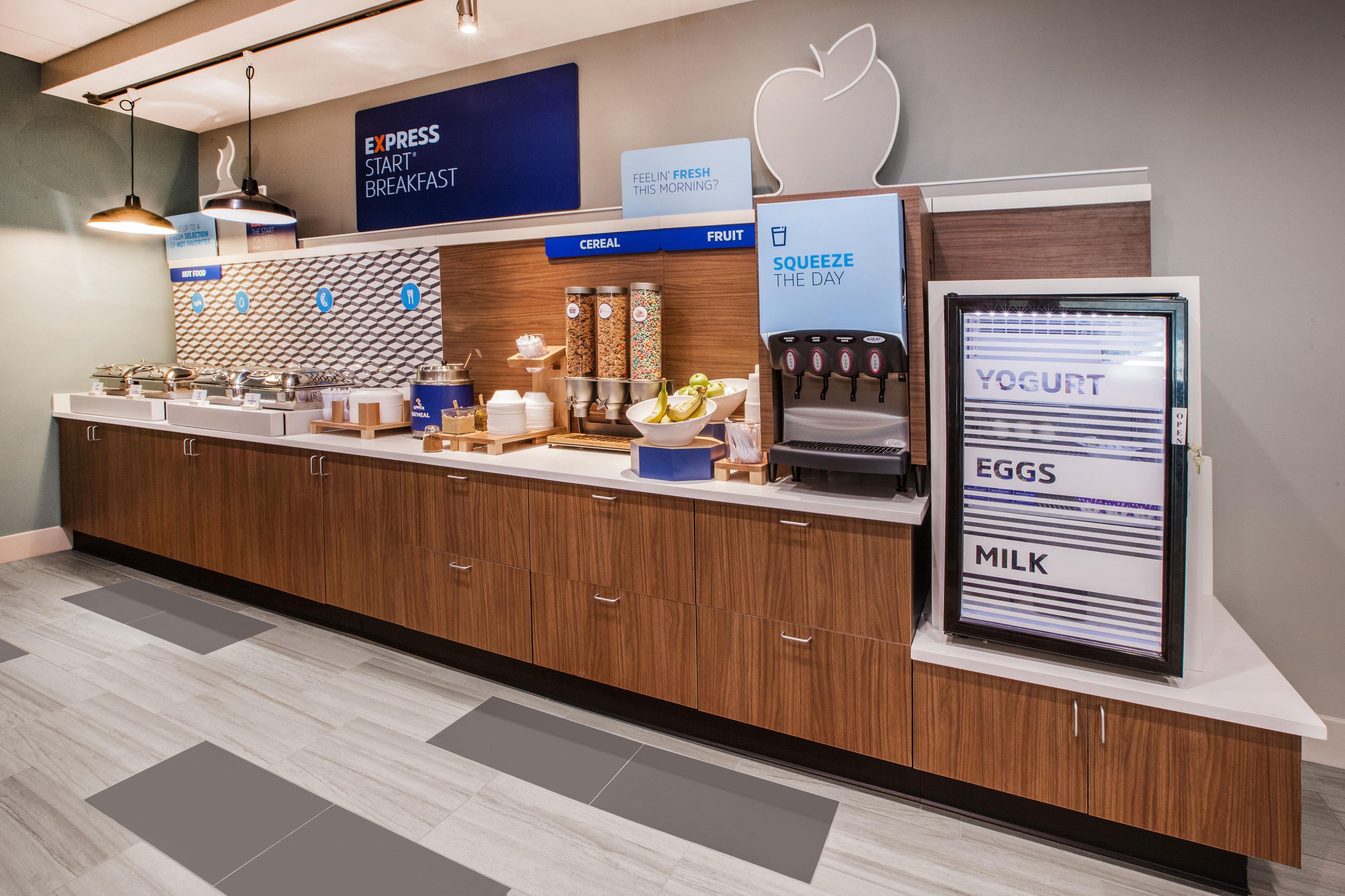 Holiday Inn Express & Suites - Tulare By Ihg Kültér fotó